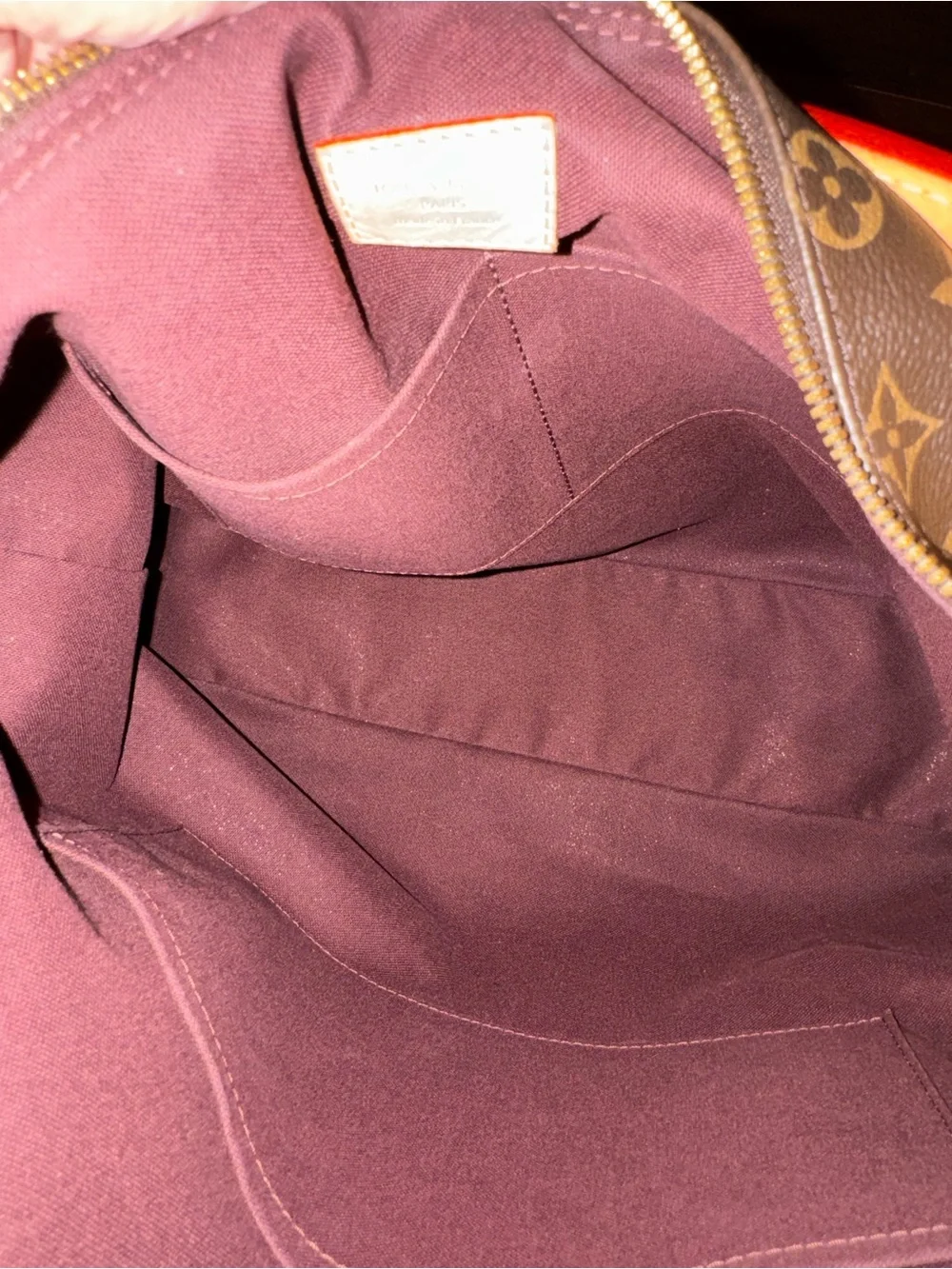 LOUIS VUITTONMonogram Canvas Berri MM Bag